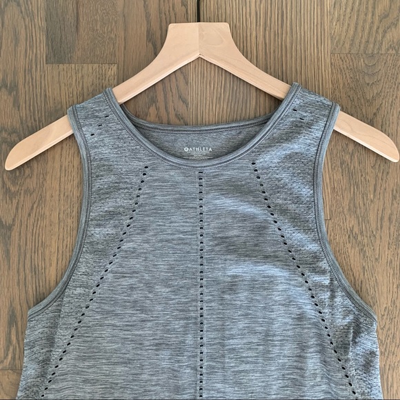 SOLD NWOT Athleta Foothill Heather Tank in Grey Heather Small - Picture 2 of 5